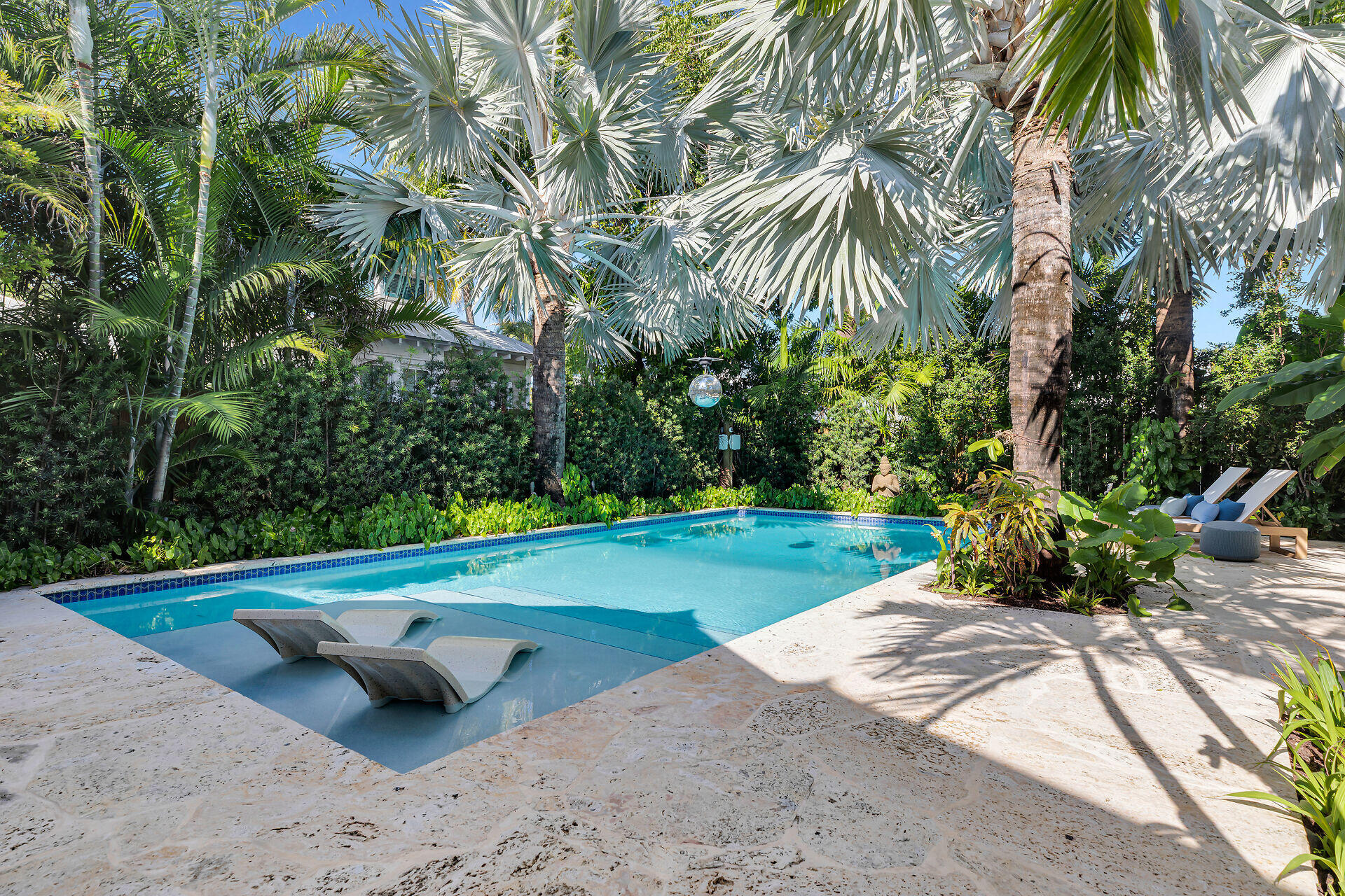 411 Louisa Street Key West, FL 33040 - Photo 23 of 71 a view of a backyard with a garden