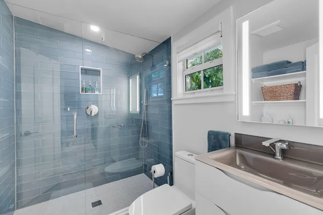 $6,750,000 | 411 Louisa Street, Key West, FL 33040