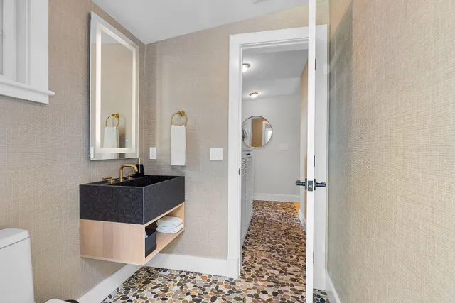 $6,750,000 | 411 Louisa Street, Key West, FL 33040