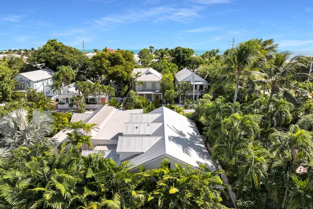 $6,750,000 | 411 Louisa Street, Key West, FL 33040