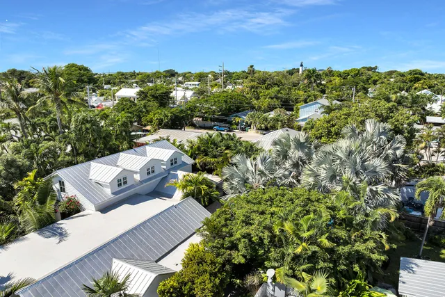 $6,750,000 | 411 Louisa Street, Key West, FL 33040