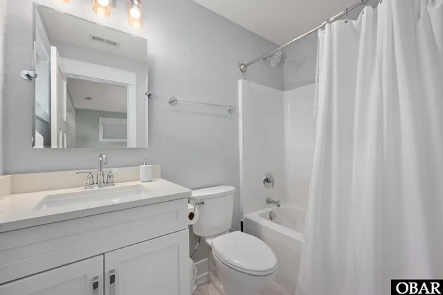 $1,600,000 | 768 Hunt Club Drive, Corolla, NC 27927