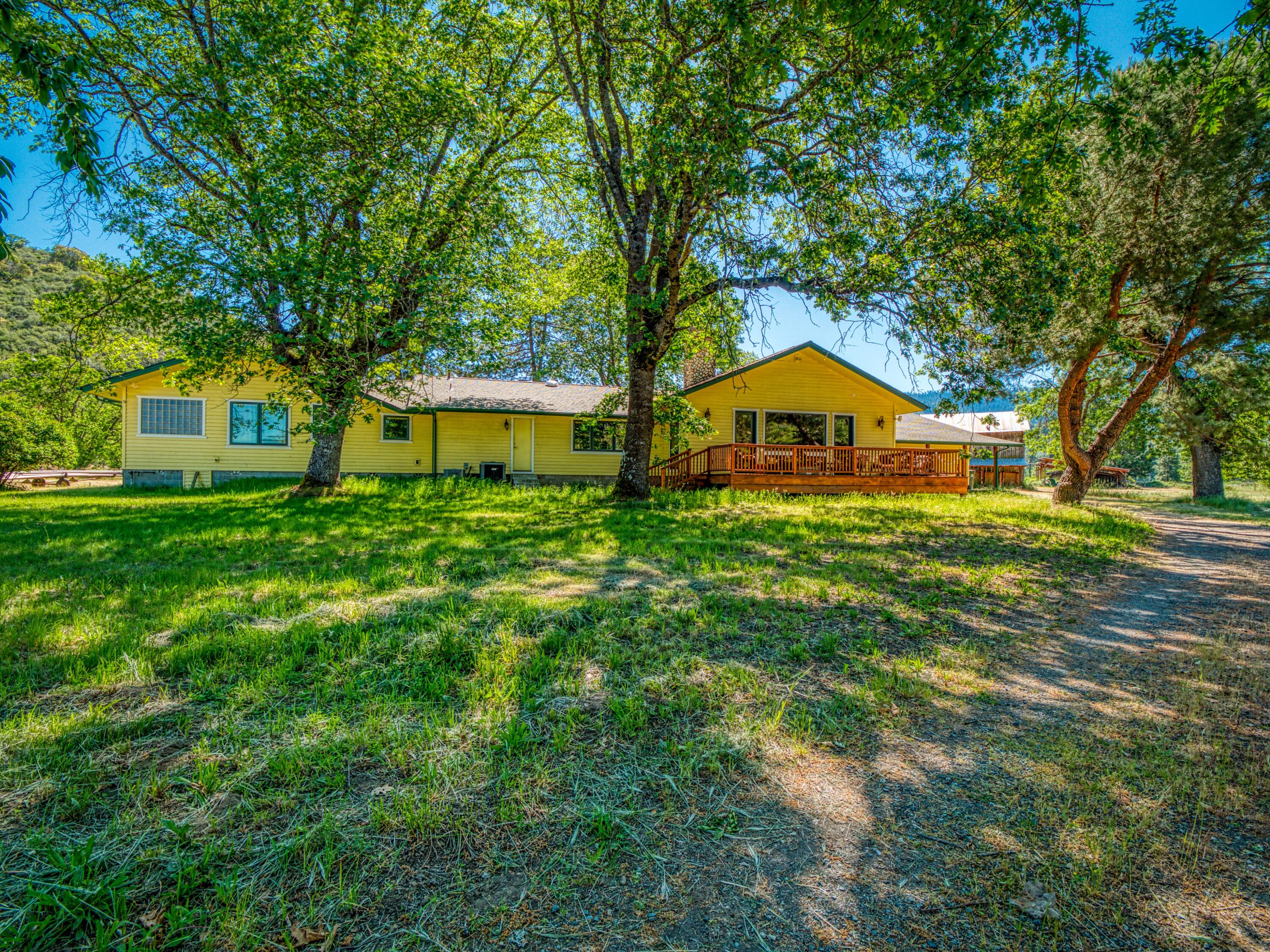 17777 North Applegate Road Grants Pass, OR 97527 - Photo 1 of 104 Rear 2