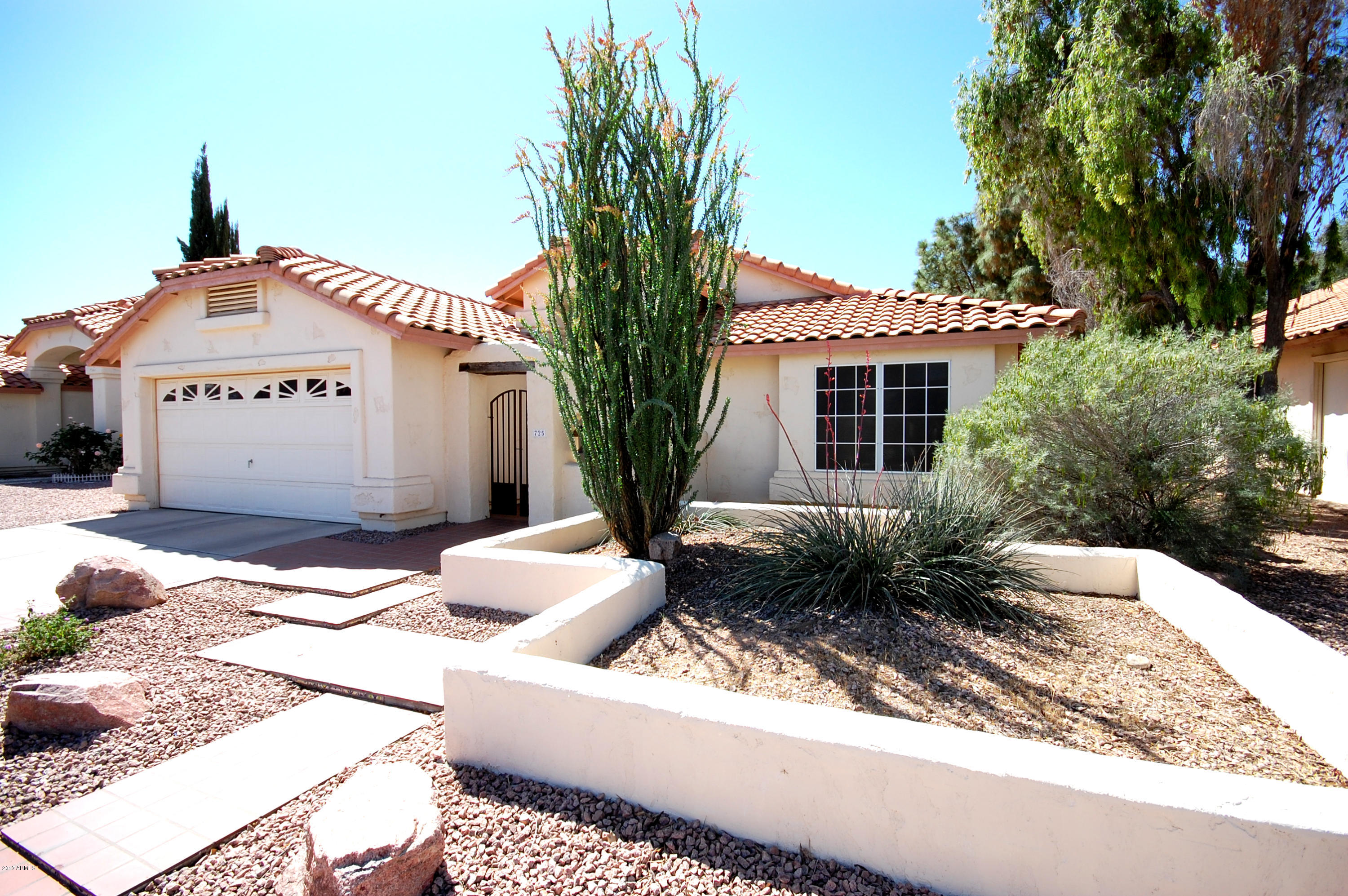 725 West Tumbleweed Road Gilbert, AZ 85233 - Photo 1 of 24 front main