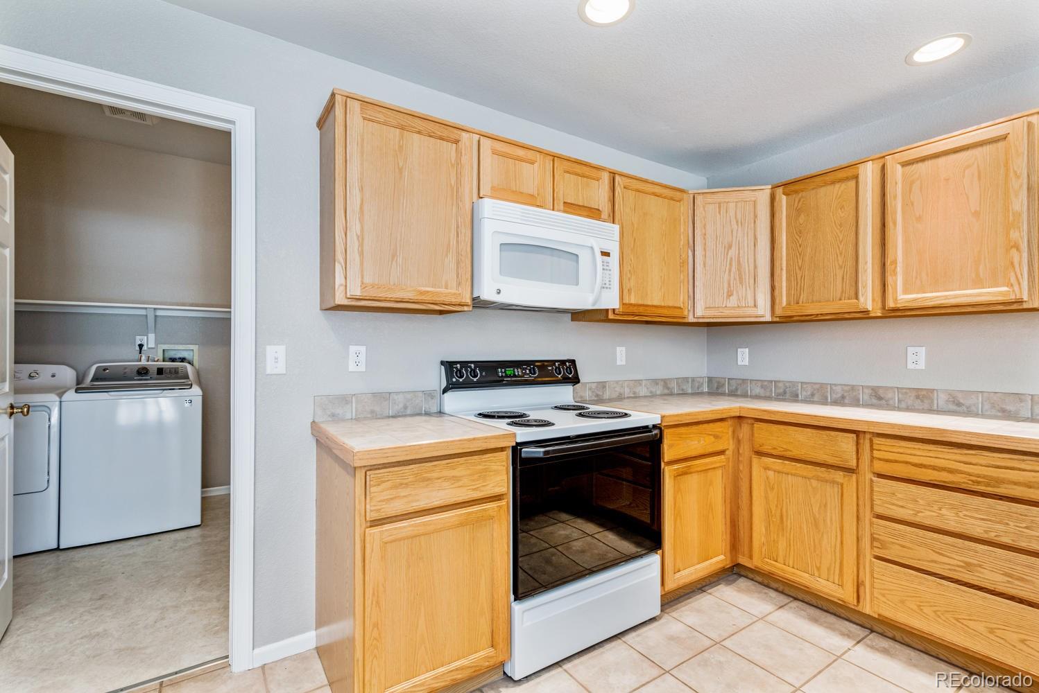 9435 Crossland Way Highlands Ranch, CO 80130 - Photo 7 of 22 Gallery Image 7