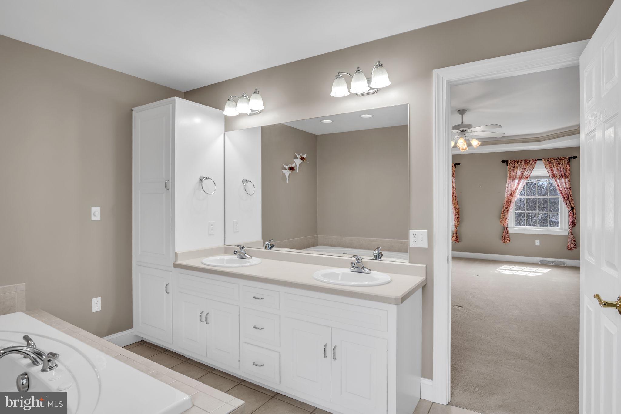 1325 Pheasant Run Road Middletown, PA 17057 - Photo 28 of 53