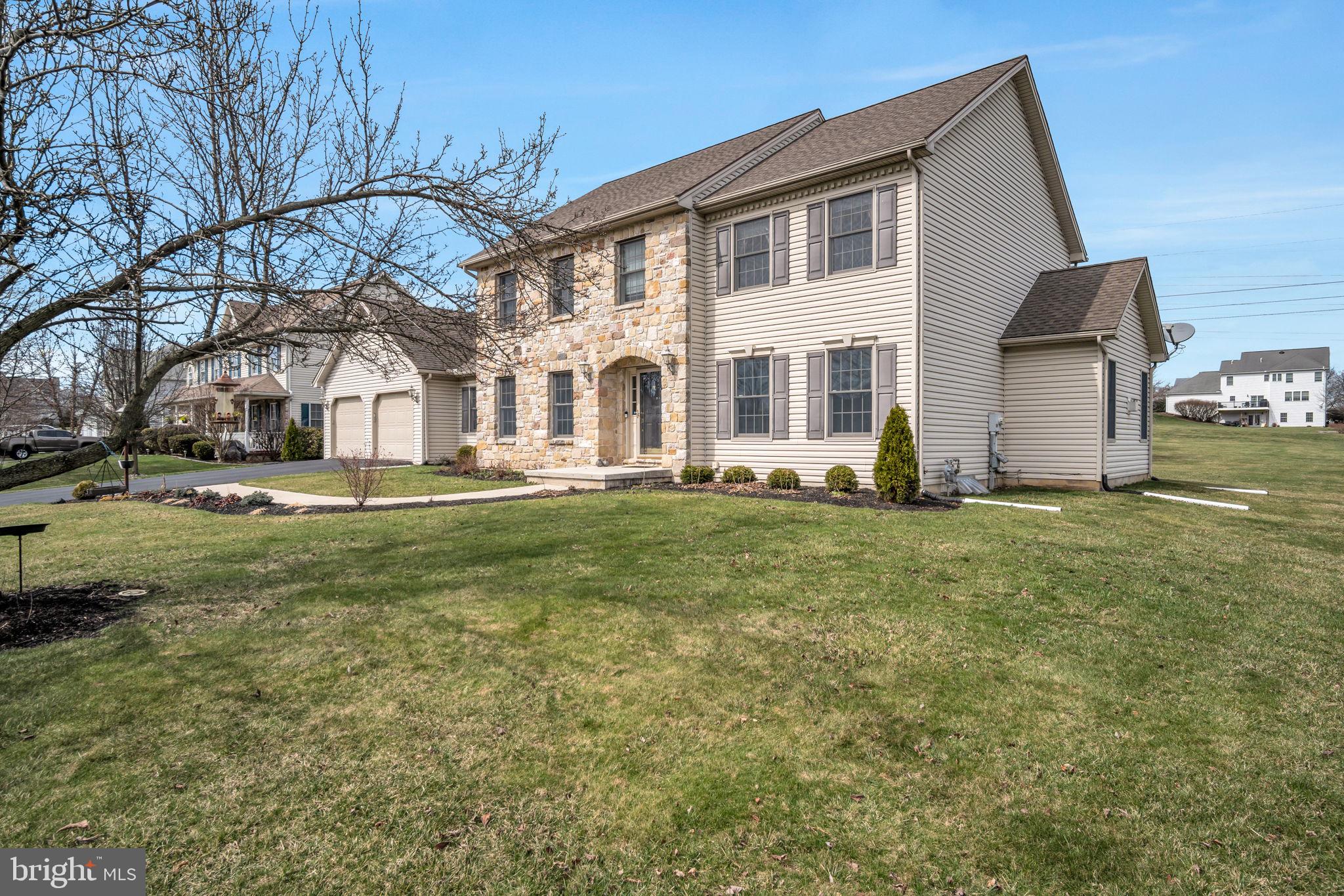 1325 Pheasant Run Road Middletown, PA 17057 - Photo 5 of 53