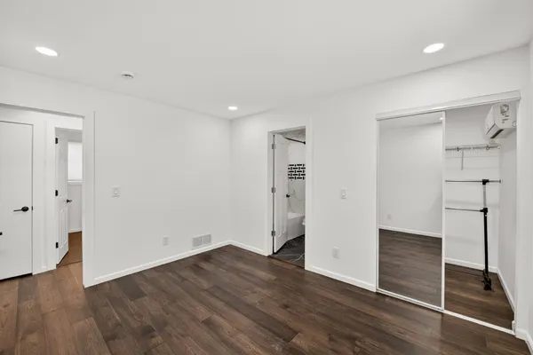 $589,900 | 10920 Oak Knoll Terrace North, Hopkins, MN 55305