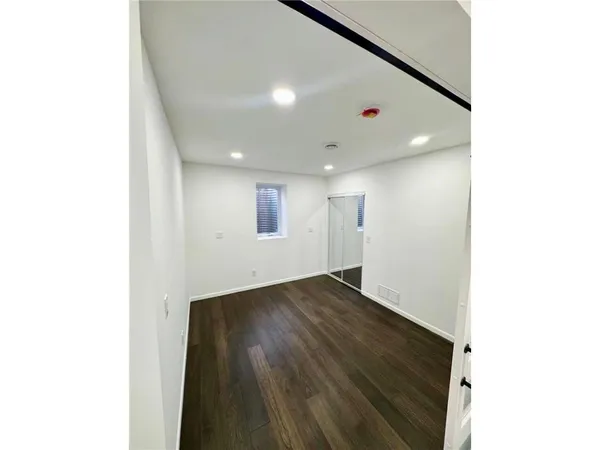 $589,900 | 10920 Oak Knoll Terrace North, Hopkins, MN 55305