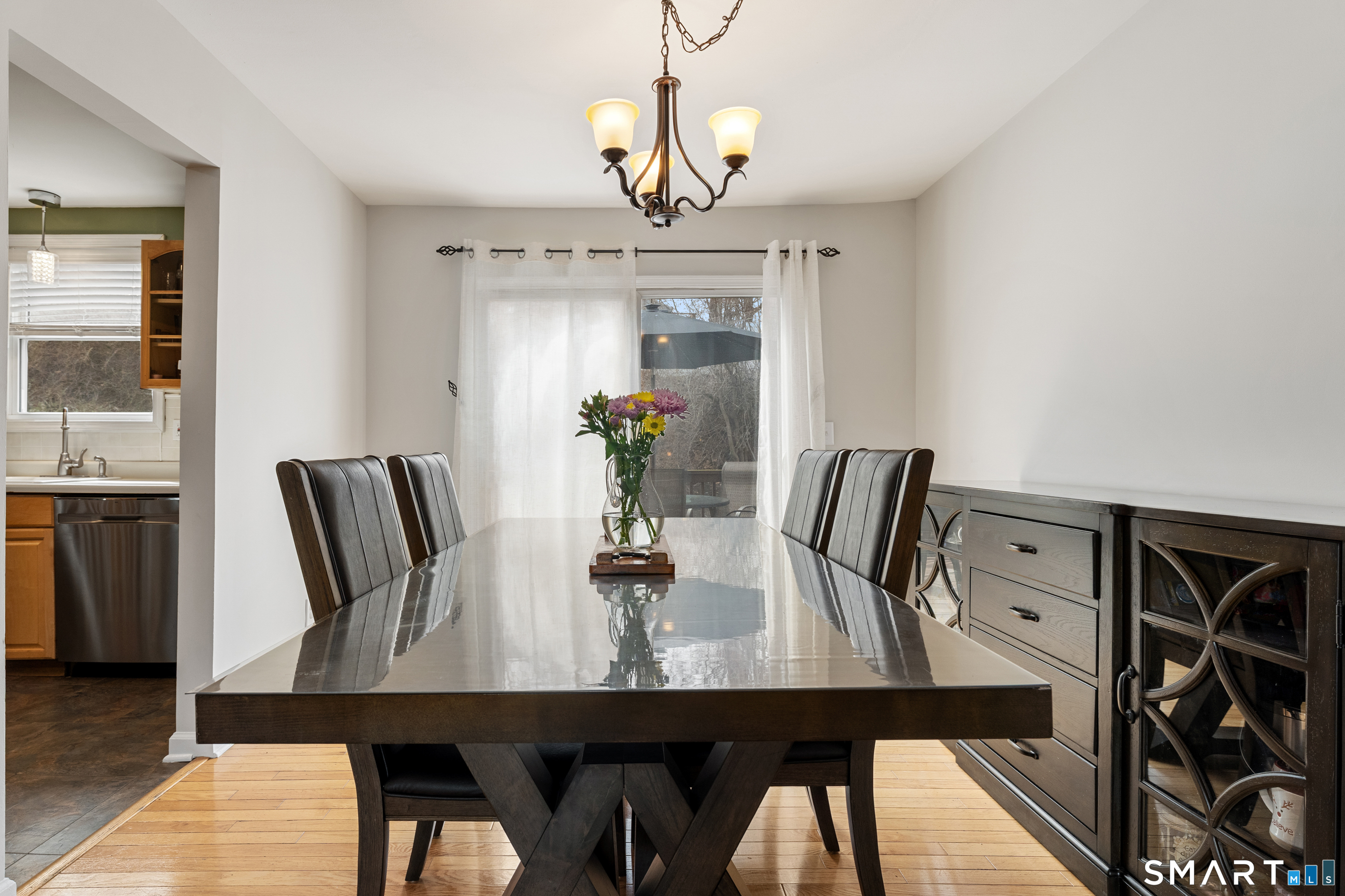 14 Valley Road Danbury, CT 06811 - Photo 7 of 32