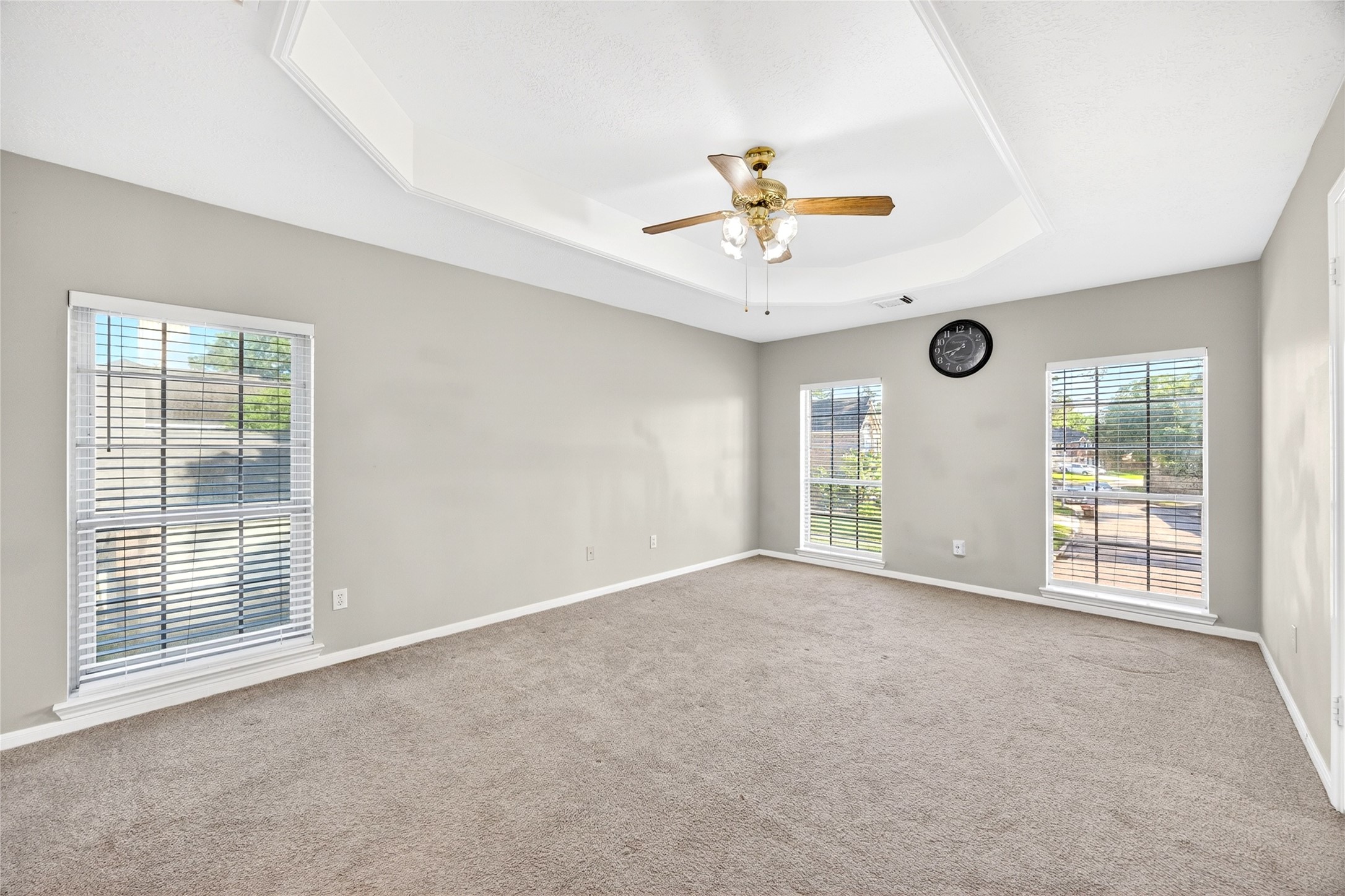 10615 Vandercroft Court Houston, TX 77070 - Photo 28 of 47 a view of an empty room with a window