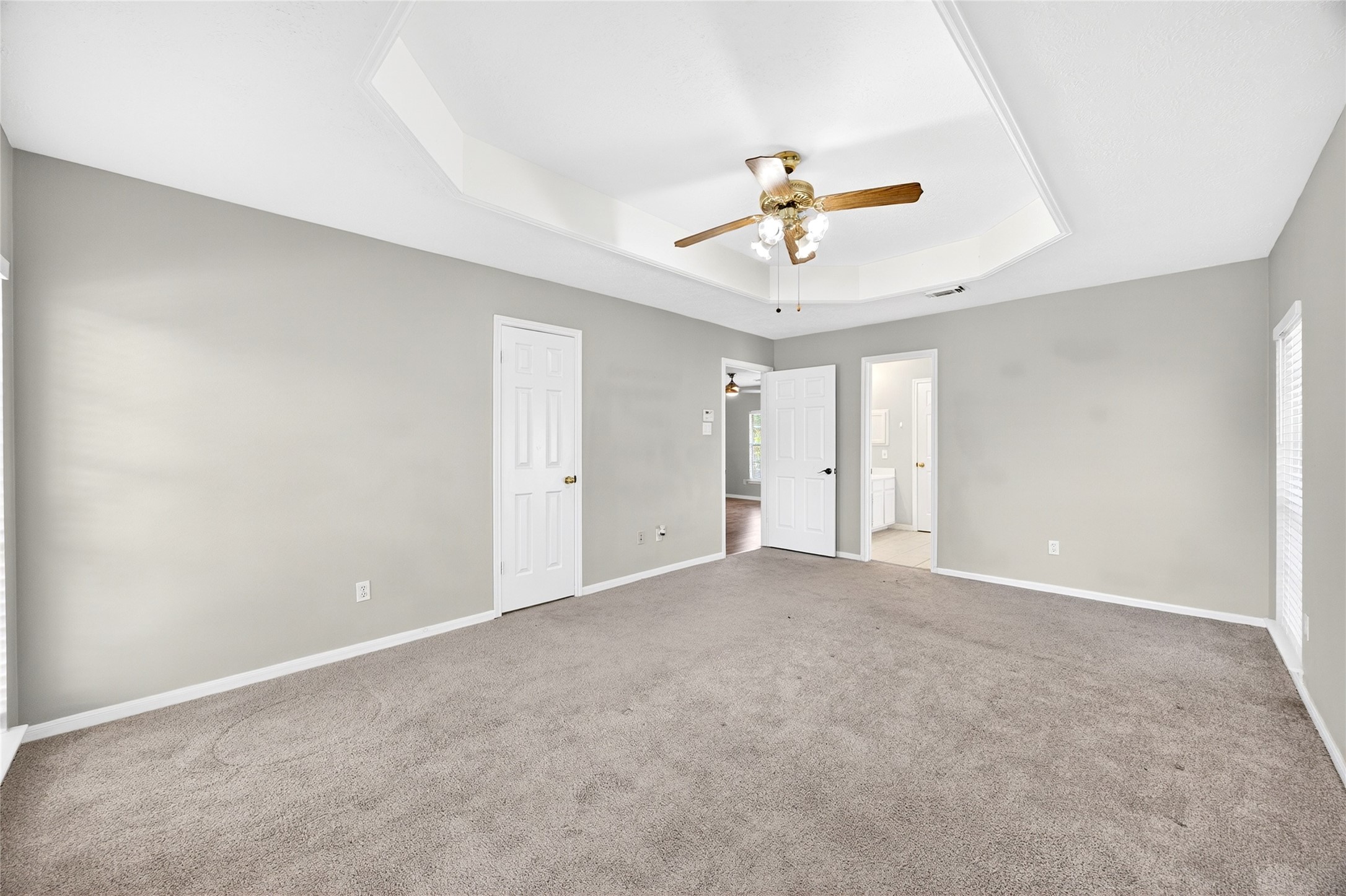 10615 Vandercroft Court Houston, TX 77070 - Photo 29 of 47 a view of an empty room