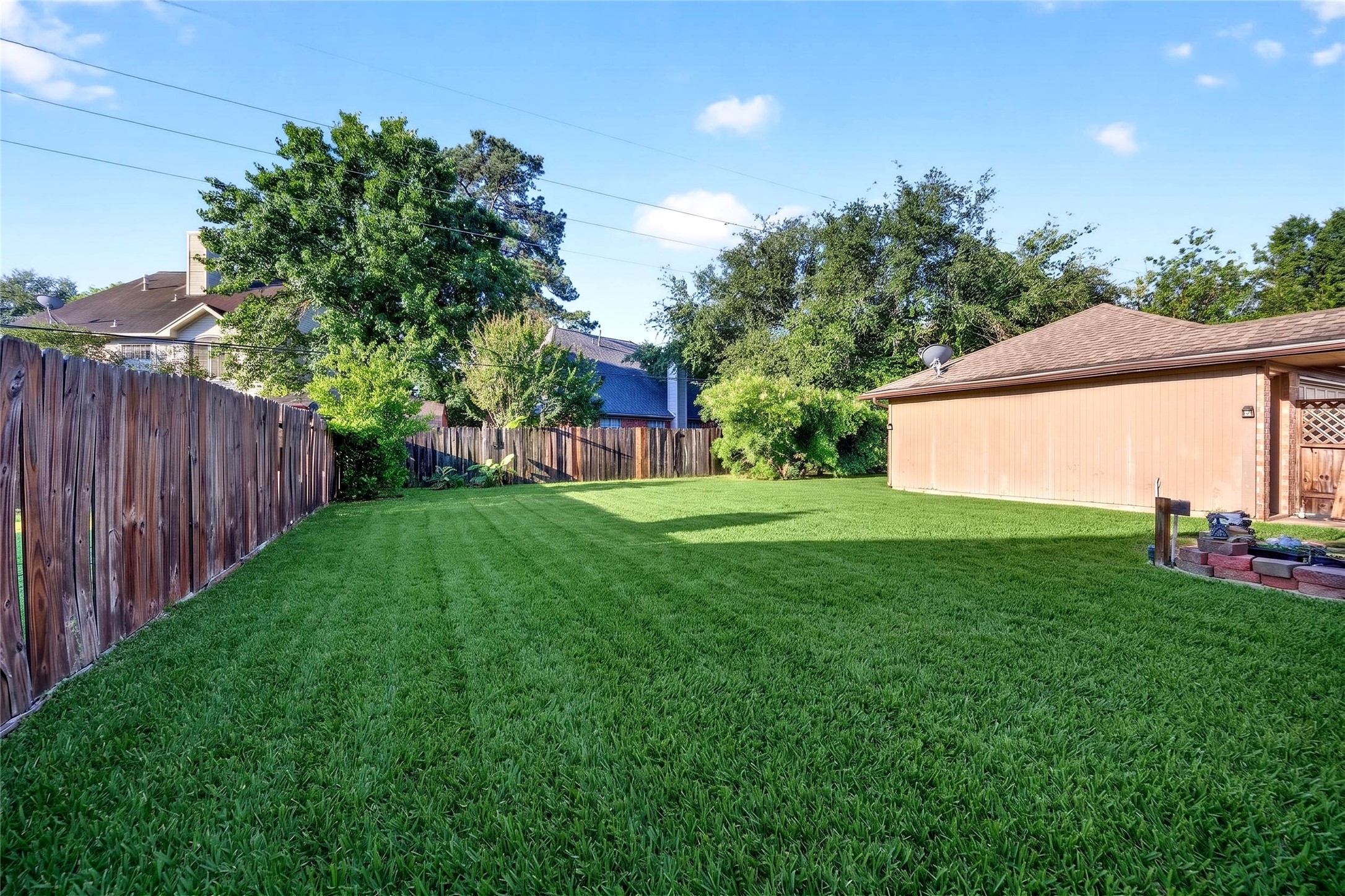 10615 Vandercroft Court Houston, TX 77070 - Photo 41 of 47 a view of yard with green space