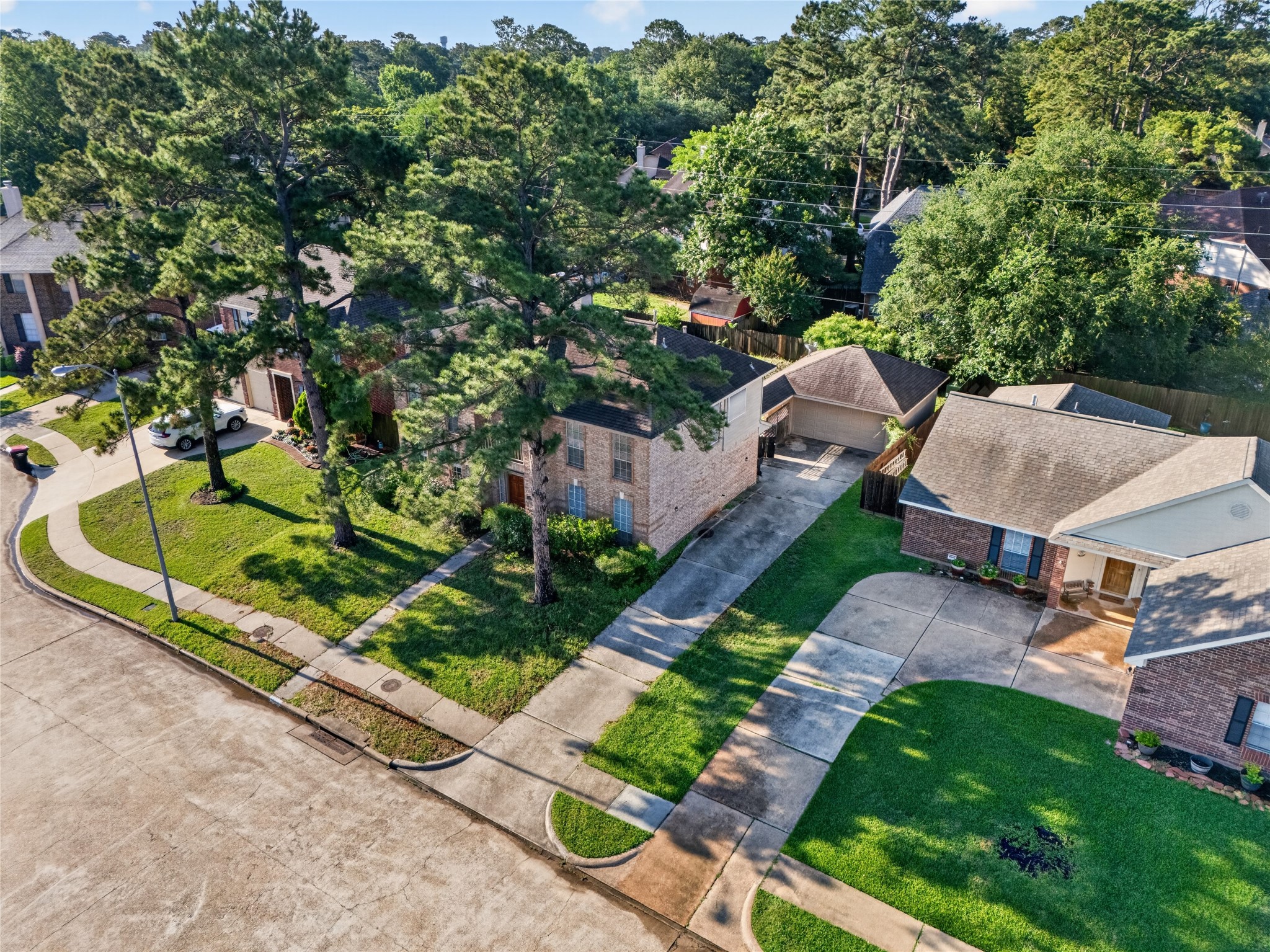 10615 Vandercroft Court Houston, TX 77070 - Photo 44 of 47 an aerial view of a house having garden