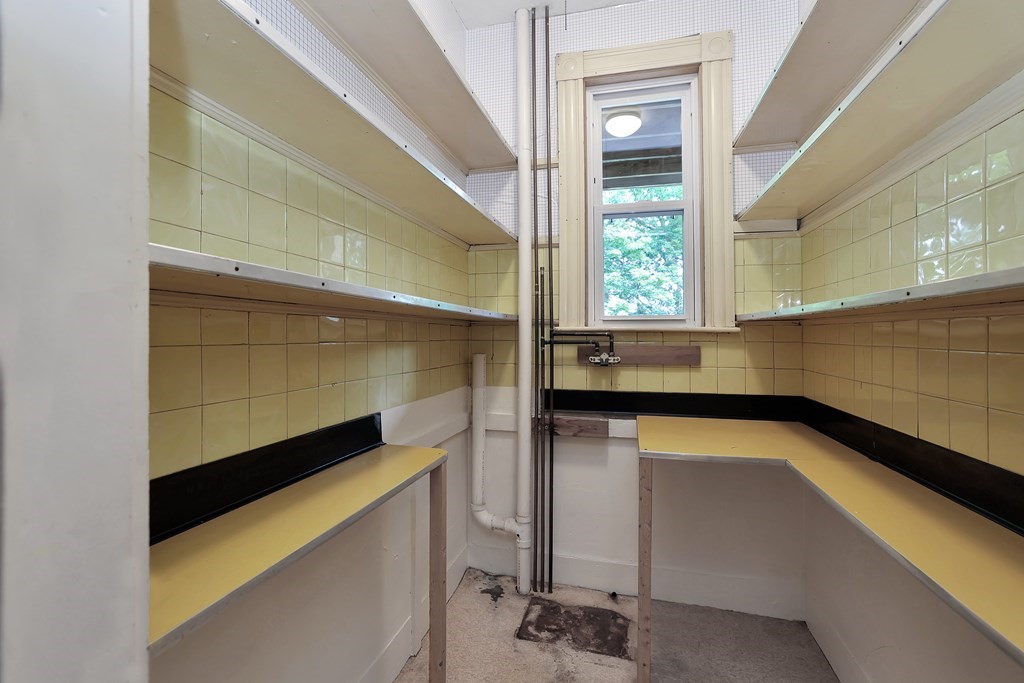 28 Pinedale Road Boston, MA 02131 - Photo 27 of 36 Gallery Image 27