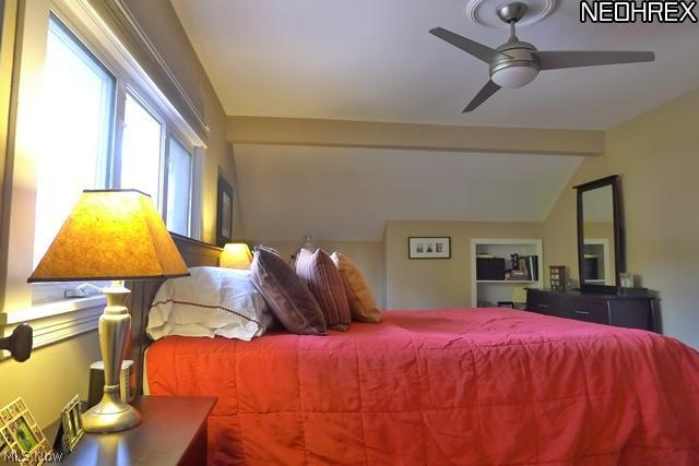 2221 Kerrwood Road Cleveland, OH 44118 - Photo 14 of 25 Gallery Image 14