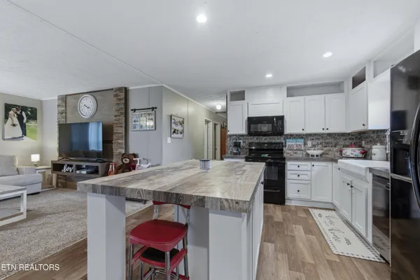 $264,900 | 915 Howell River Road, Rutledge, TN 37861