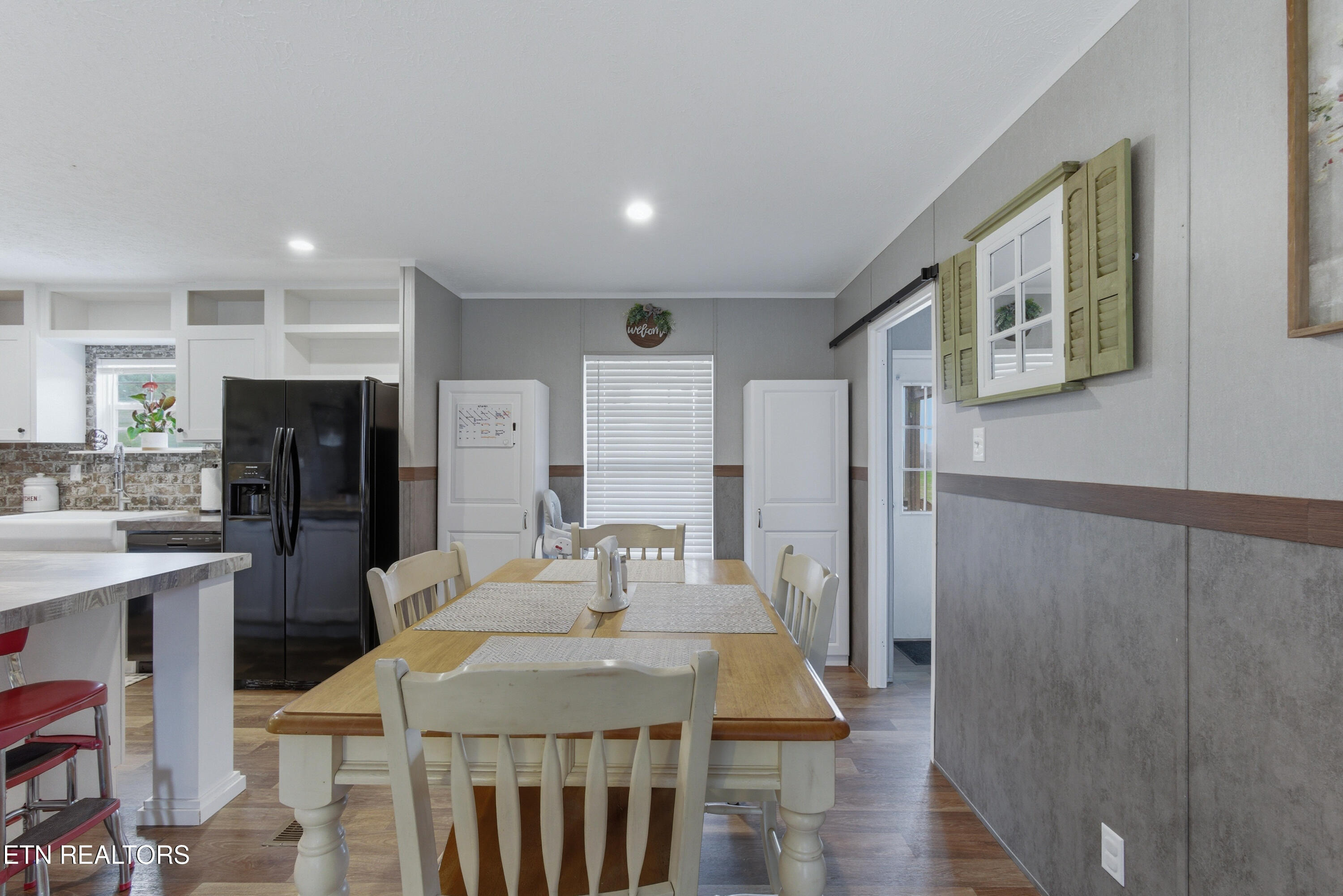 915 Howell River Road Rutledge, TN 37861 - Photo 15 of 37 300-16