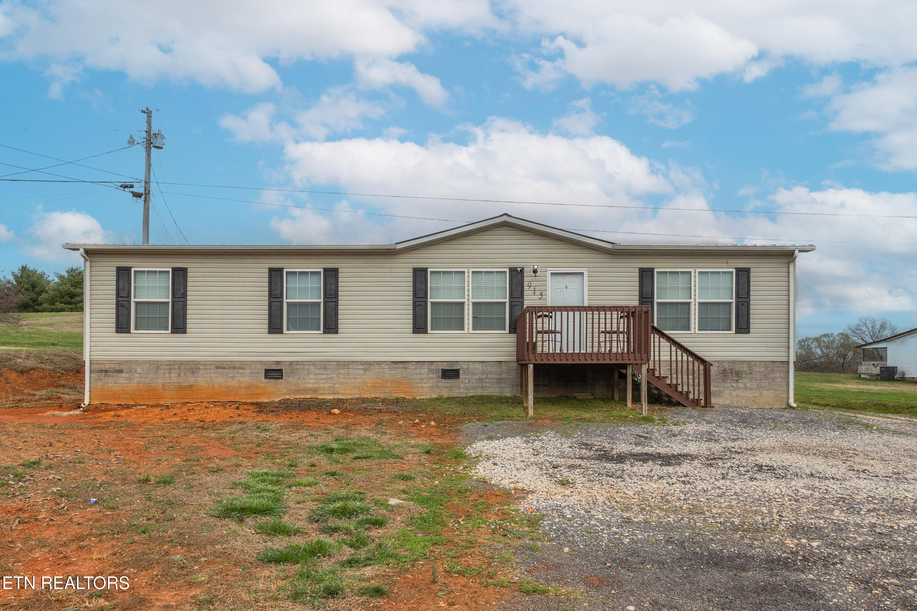 915 Howell River Road Rutledge, TN 37861 - Photo 3 of 37 300-3