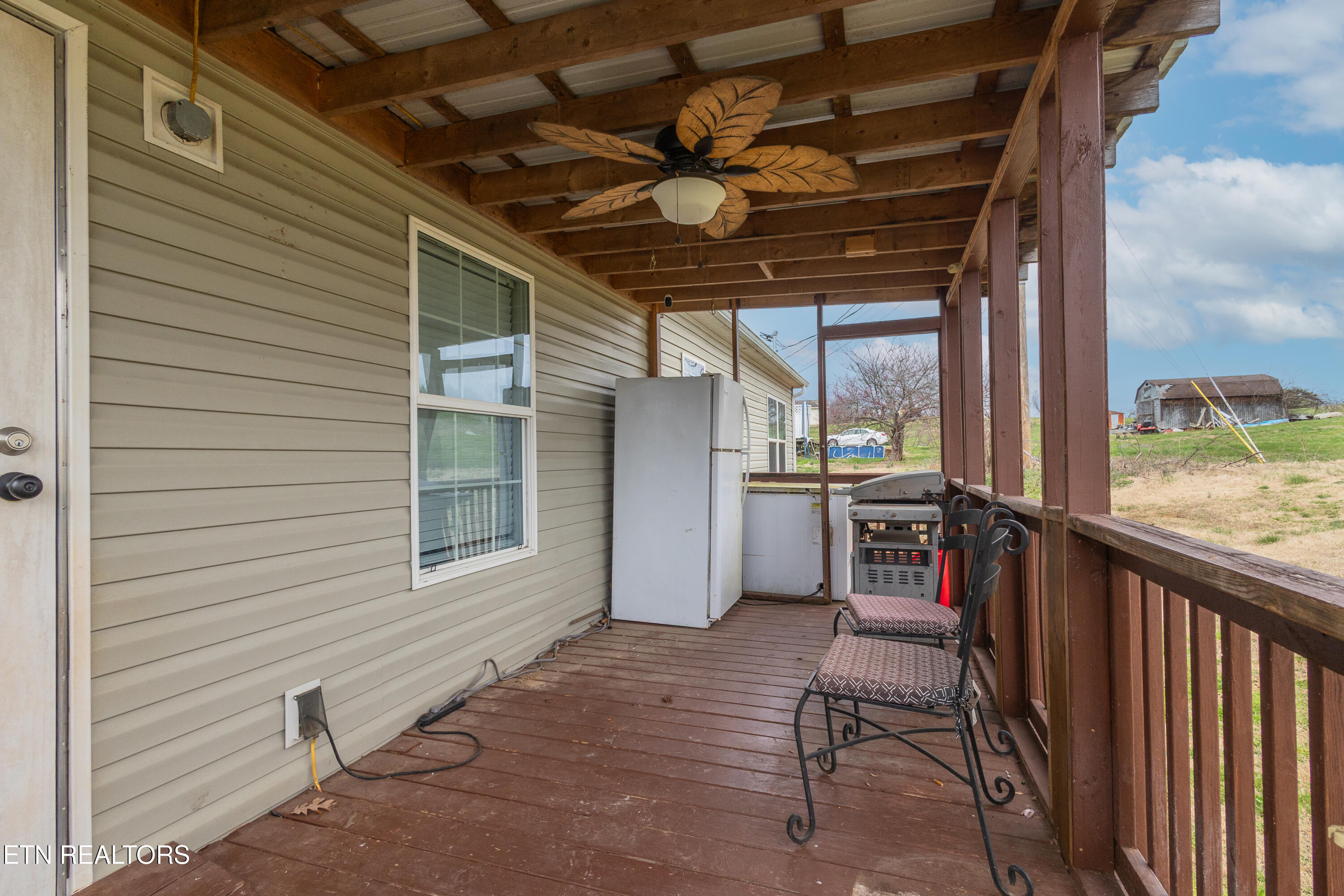915 Howell River Road Rutledge, TN 37861 - Photo 31 of 37 300-32
