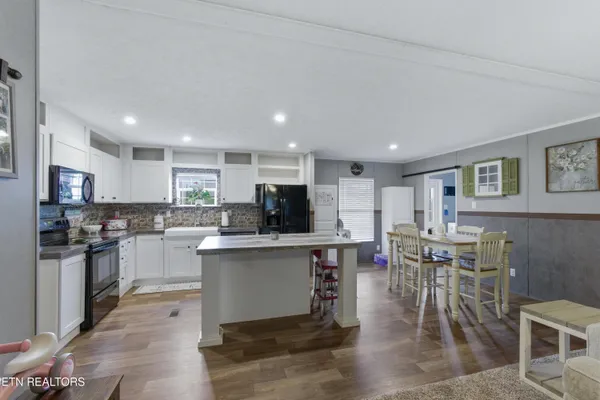 $264,900 | 915 Howell River Road, Rutledge, TN 37861