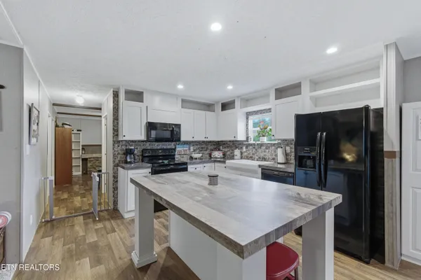 $264,900 | 915 Howell River Road, Rutledge, TN 37861