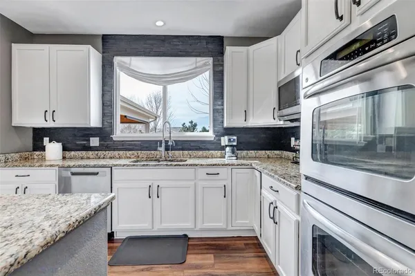 $825,900 | 25150 East Ottawa Drive, Aurora, CO 80016