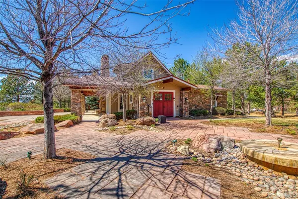 $825,900 | 25150 East Ottawa Drive, Aurora, CO 80016