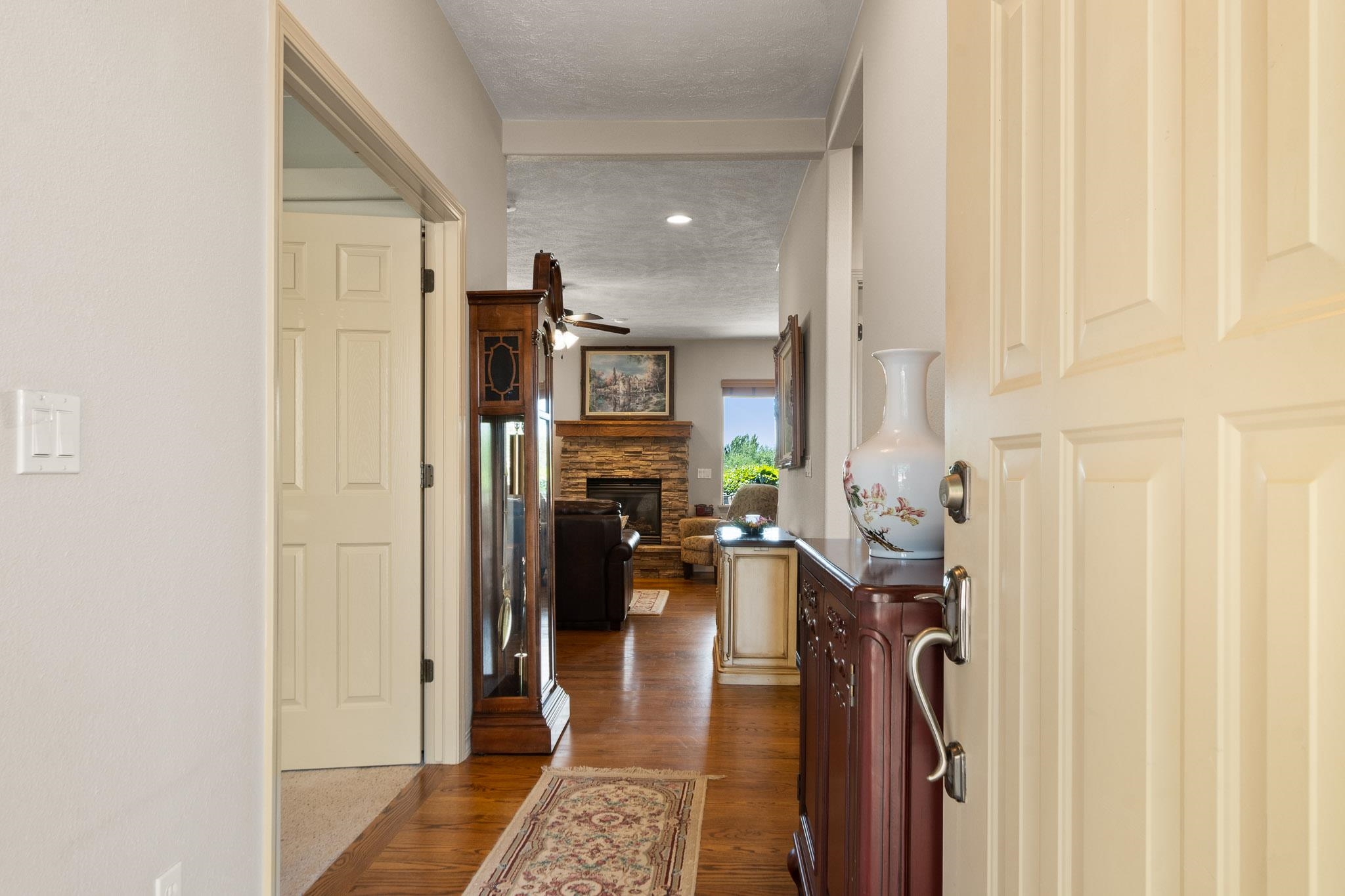 2565 G G 1/2 Road Grand Junction, CO 81505 - Photo 7 of 24