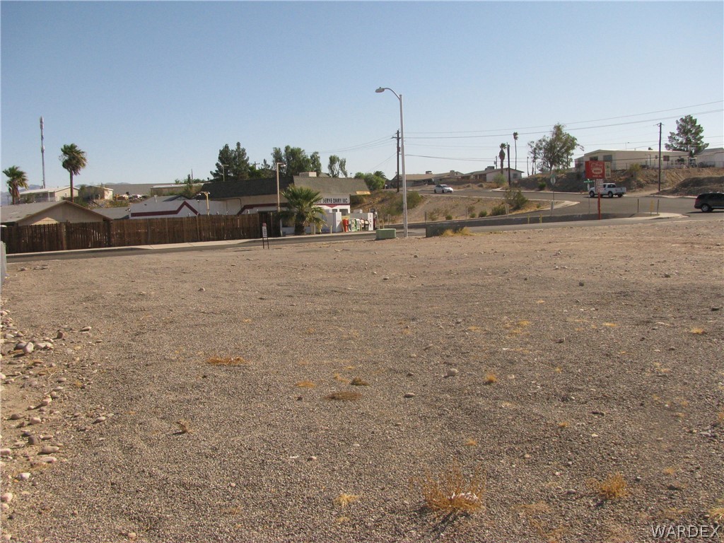 1477 Trane Road Bullhead City, AZ 86442 - Photo 4 of 9 Gallery Image 4