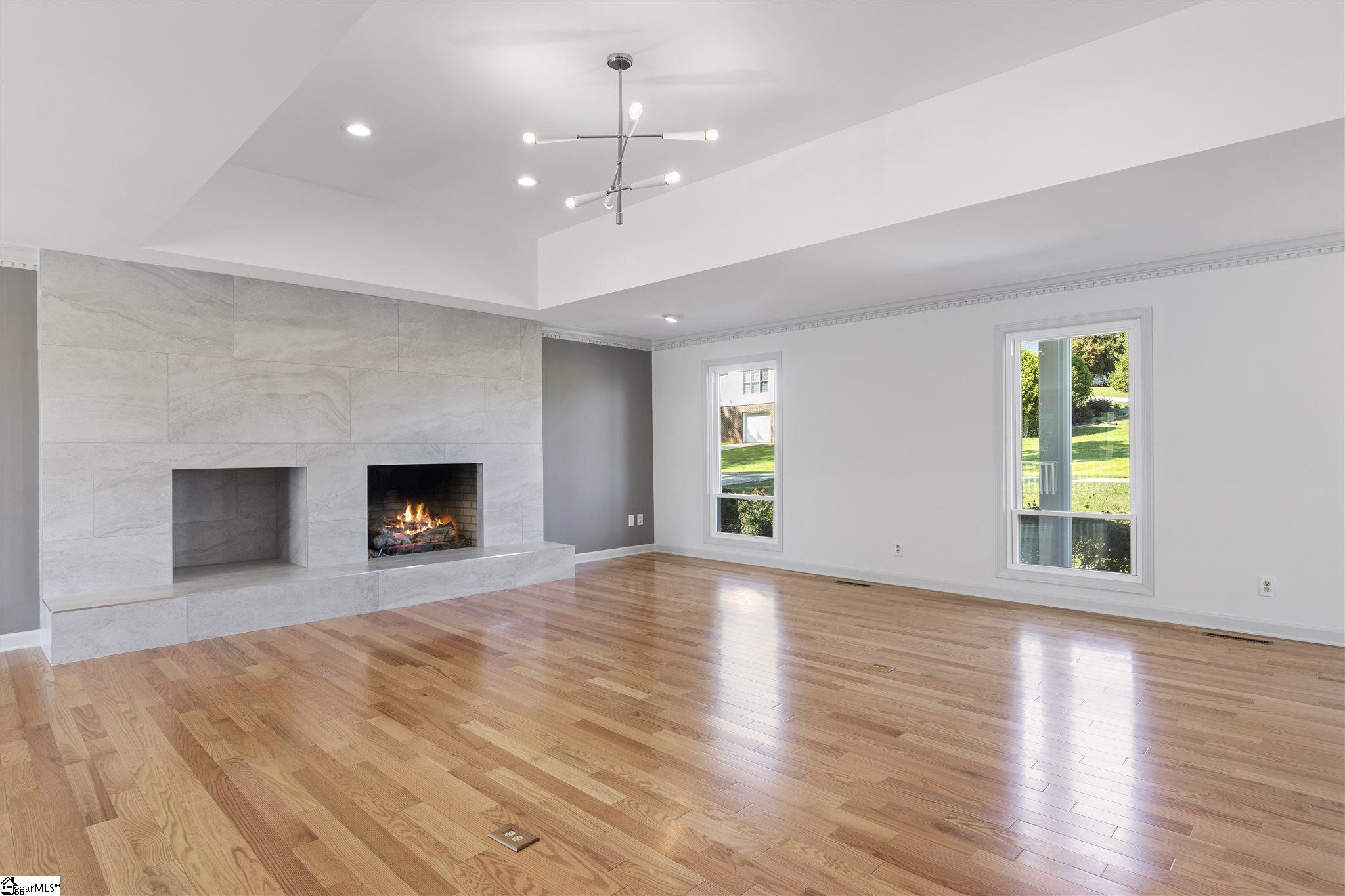 103 Altamont Road Greenville, SC 29609 - Photo 10 of 35 Beautifully Tiled Fireplace
