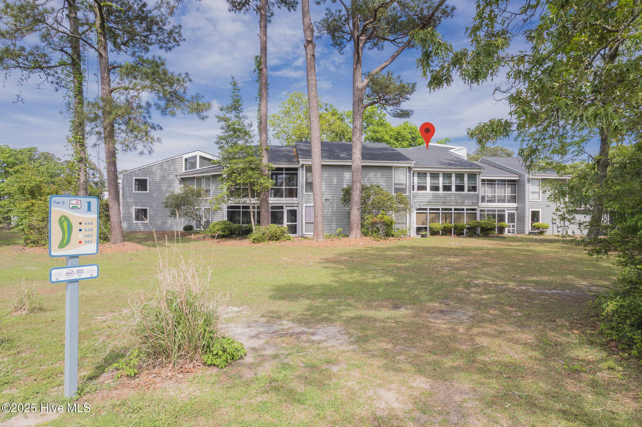 732 Azalea Drive, Unit 406 Hampstead, NC 28443 - Photo 26 of 35 37REAR