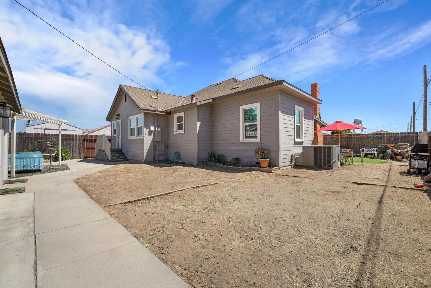 213 South Walnut Avenue Ripon, CA 95366 - Photo 43 of 54