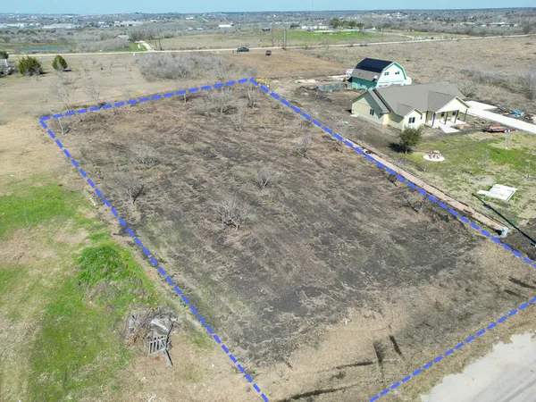 $165,000 | 433 East Ridge Lane, Kyle, TX 78640