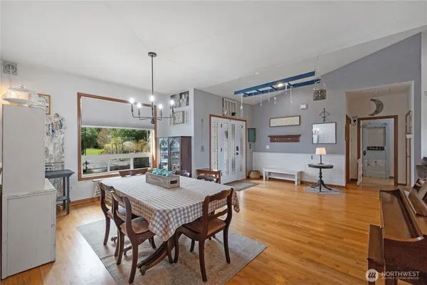 $1,650,000 | 513 212th Street Northwest, Arlington, WA 98223