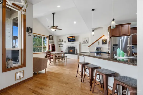 $1,650,000 | 513 212th Street Northwest, Arlington, WA 98223