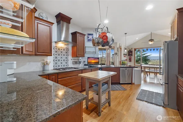 $1,650,000 | 513 212th Street Northwest, Arlington, WA 98223