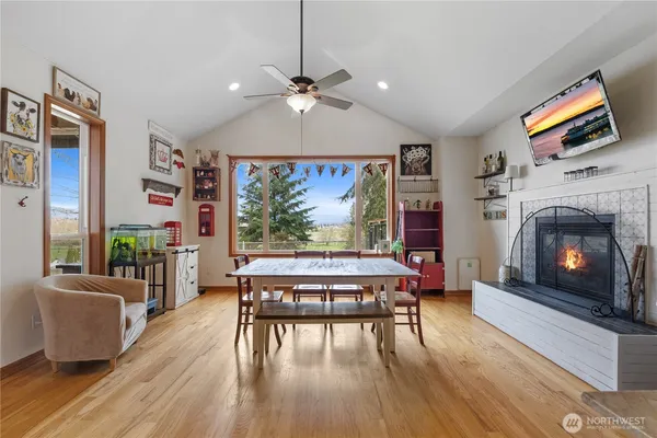 $1,650,000 | 513 212th Street Northwest, Arlington, WA 98223