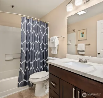 $499,950 | 12424 109th Court Northeast, Unit D304, Kirkland, WA 98034