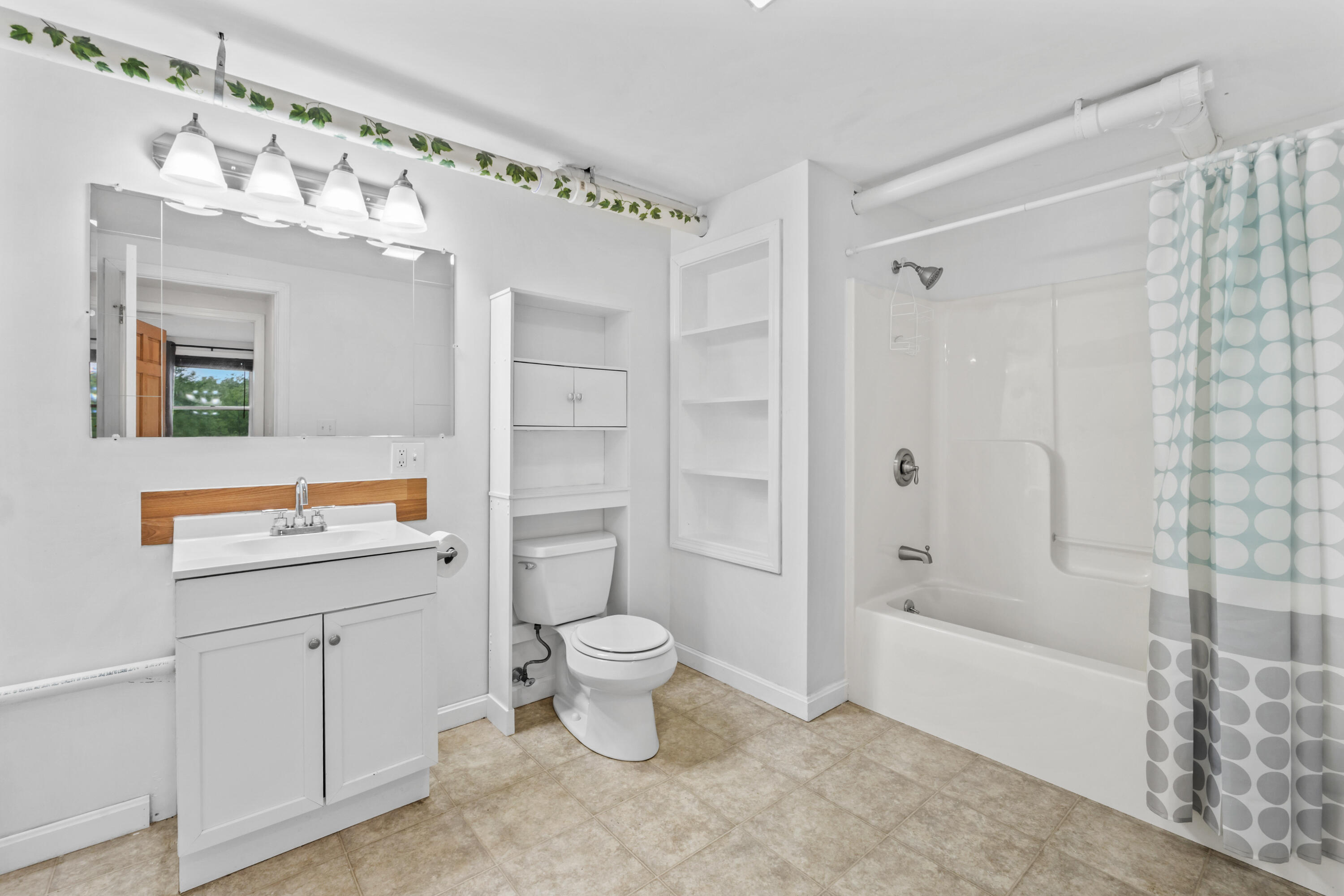 51 Burnham Road Saco, ME 04072 - Photo 58 of 82 51 Burnham Rd_0179
