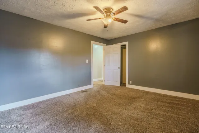 $289,990 | 111 Rockwaller Lane, Jacksboro, TN 37757