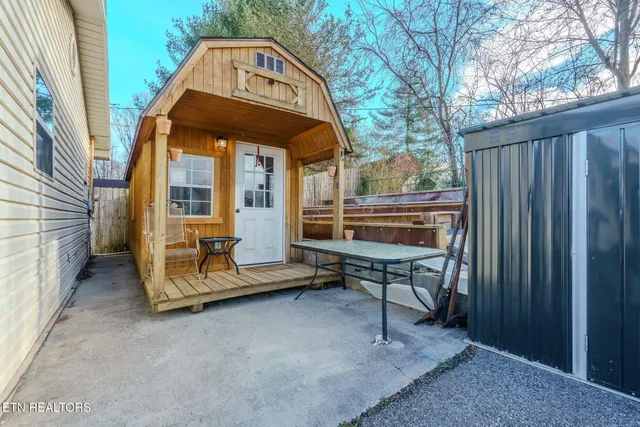 $289,990 | 111 Rockwaller Lane, Jacksboro, TN 37757