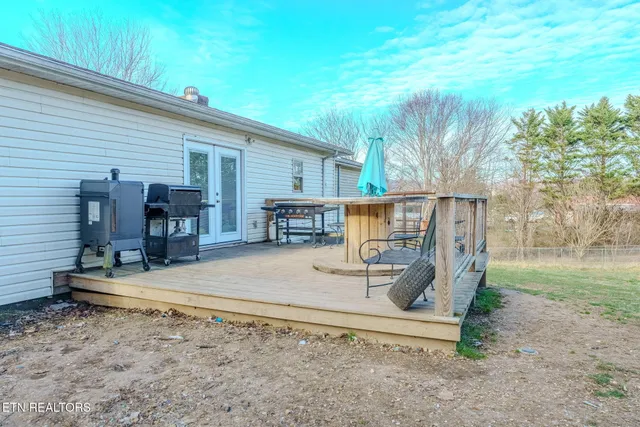 $289,990 | 111 Rockwaller Lane, Jacksboro, TN 37757