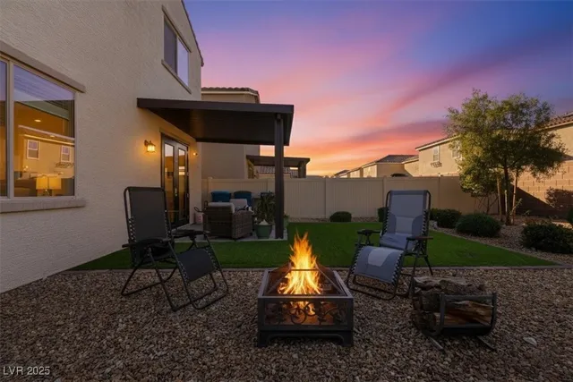 $505,000 | 6955 Feather Hl Street, North Las Vegas, NV 89086