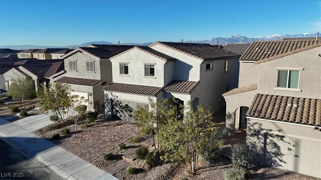$505,000 | 6955 Feather Hl Street, North Las Vegas, NV 89086