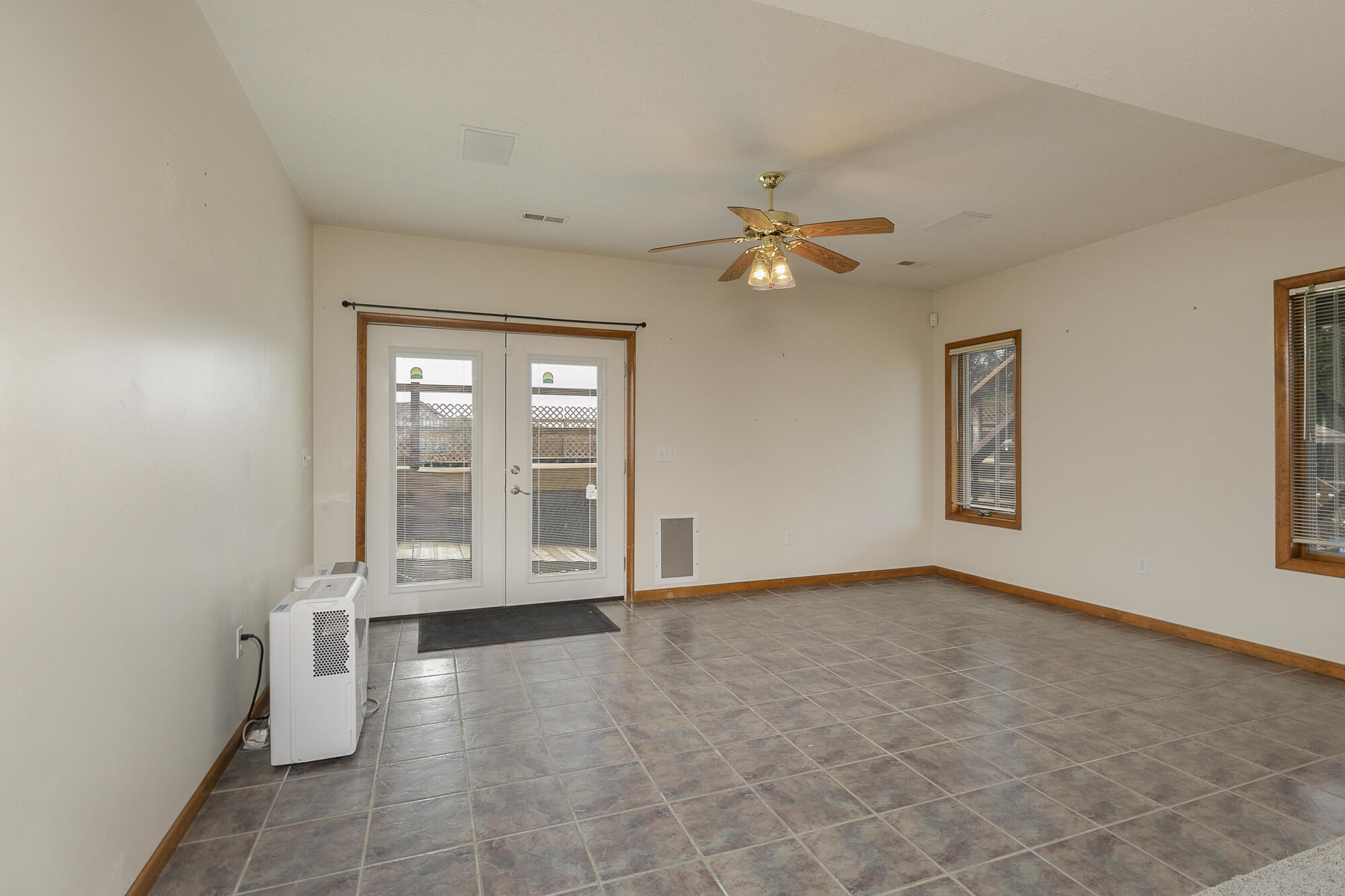 654-656 Pine Ridge Street Marshfield, MO 65706 - Photo 27 of 68 654 Basement