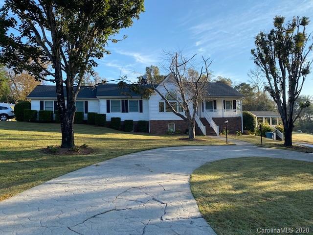 461 Hunting Drive Rutherfordton, NC 28139 - Photo 1 of 4
