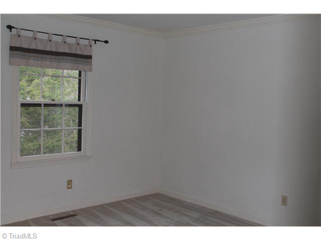 529 Edgewood Road Asheboro, NC 27205 - Photo 11 of 16 3rd Bedroom.