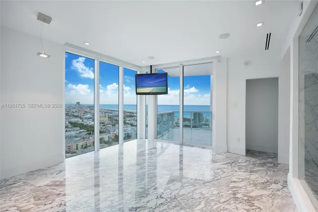 $14,500,000 | 1000 South Pointe Drive, Unit PH2804, Miami Beach, FL 33139