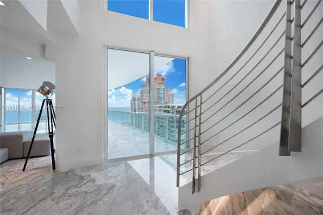 $14,500,000 | 1000 South Pointe Drive, Unit PH2804, Miami Beach, FL 33139